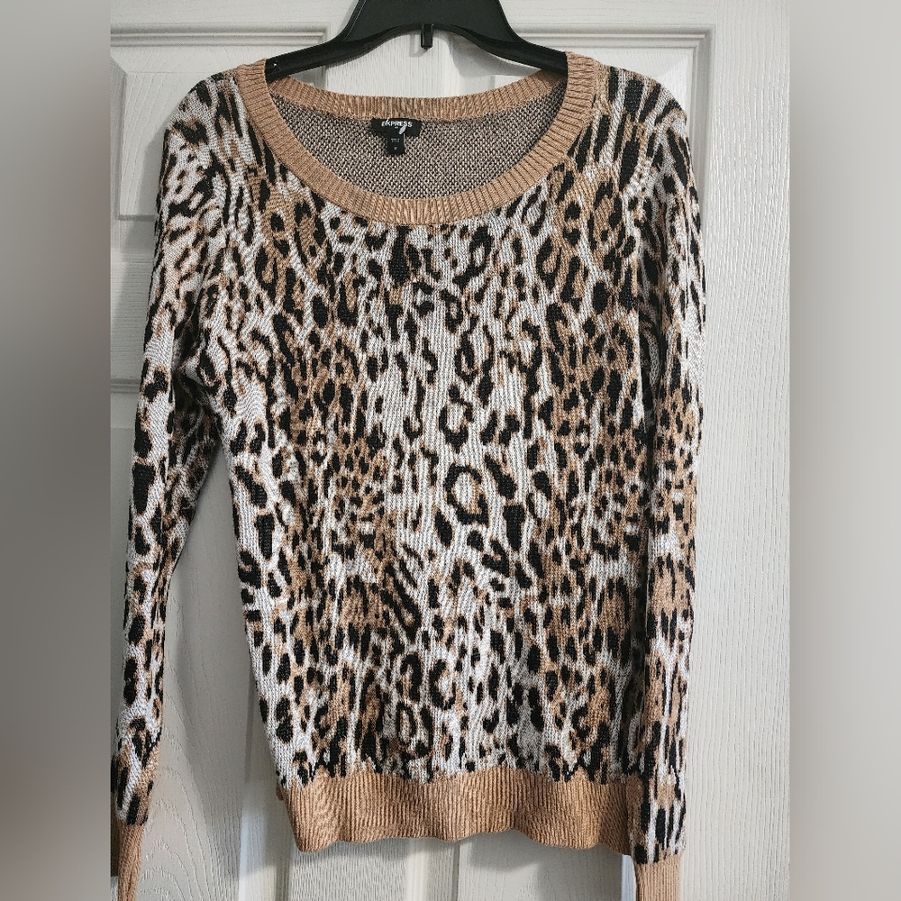 Leopard Express sweater, size M